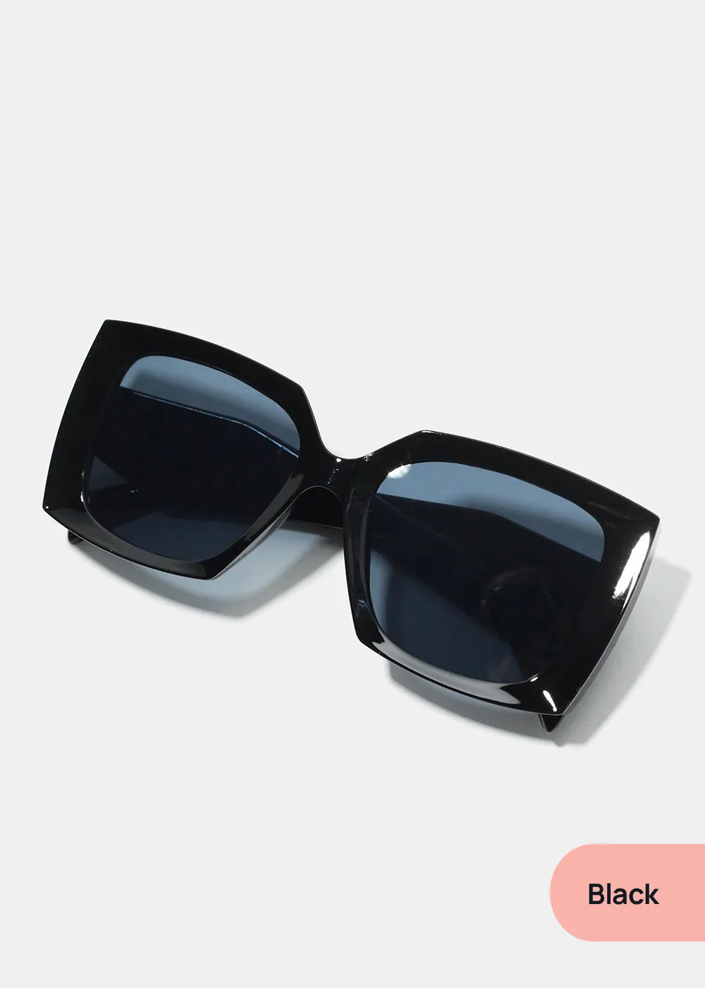 A  Trendy Oversized Frame Shades