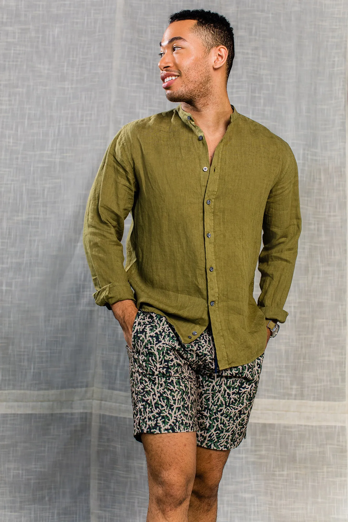 Benson Palm Desert Emerald Linen Button Up