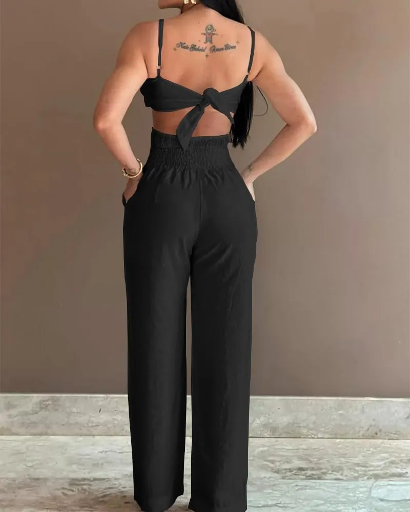 ChicMe Women Floral Pattern Jumpsuit Sleeveless Shirred Romper Casual Overall with Pockets