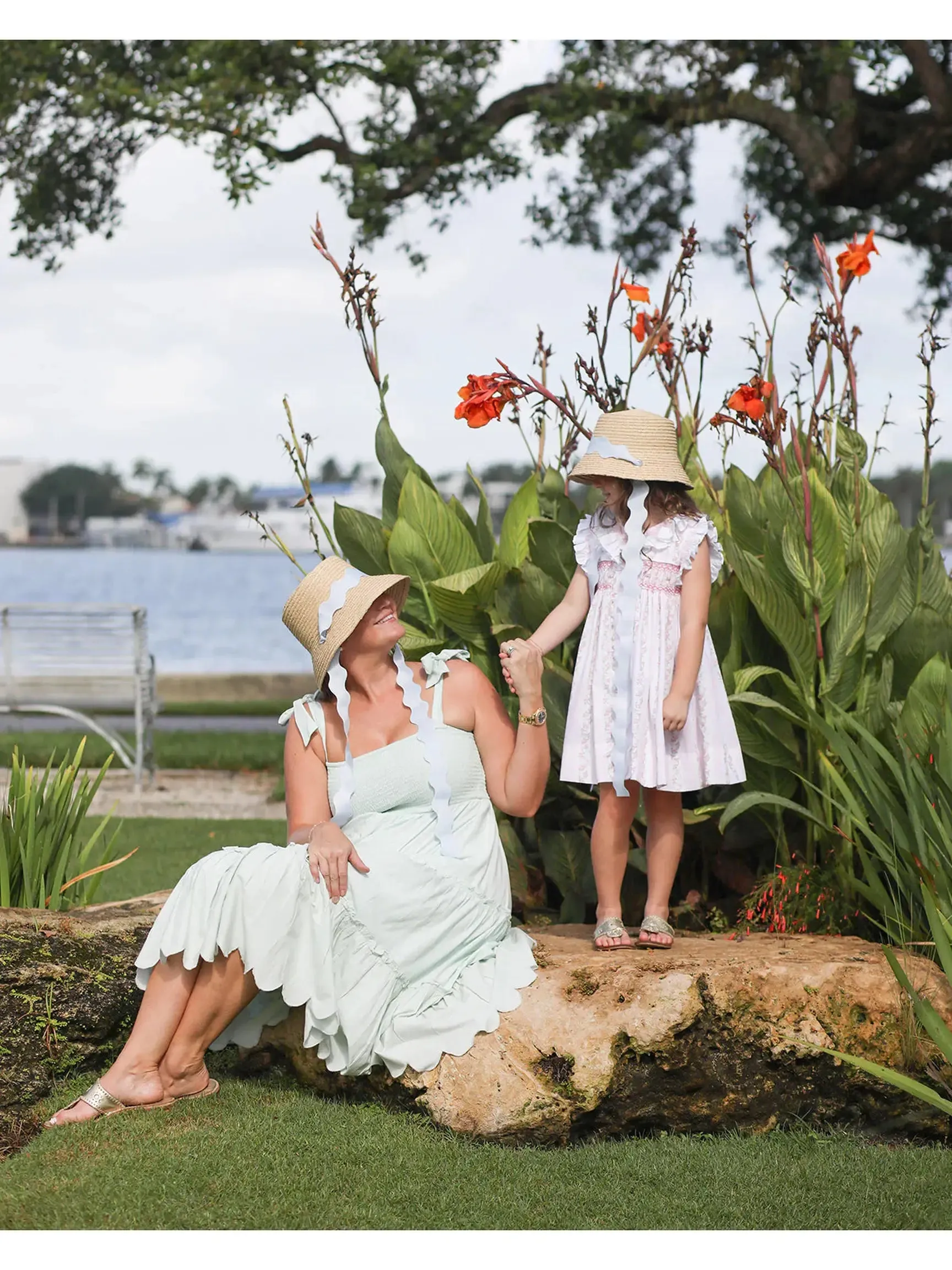 Girls Harbor Hat w/ Scalloped Ribbon