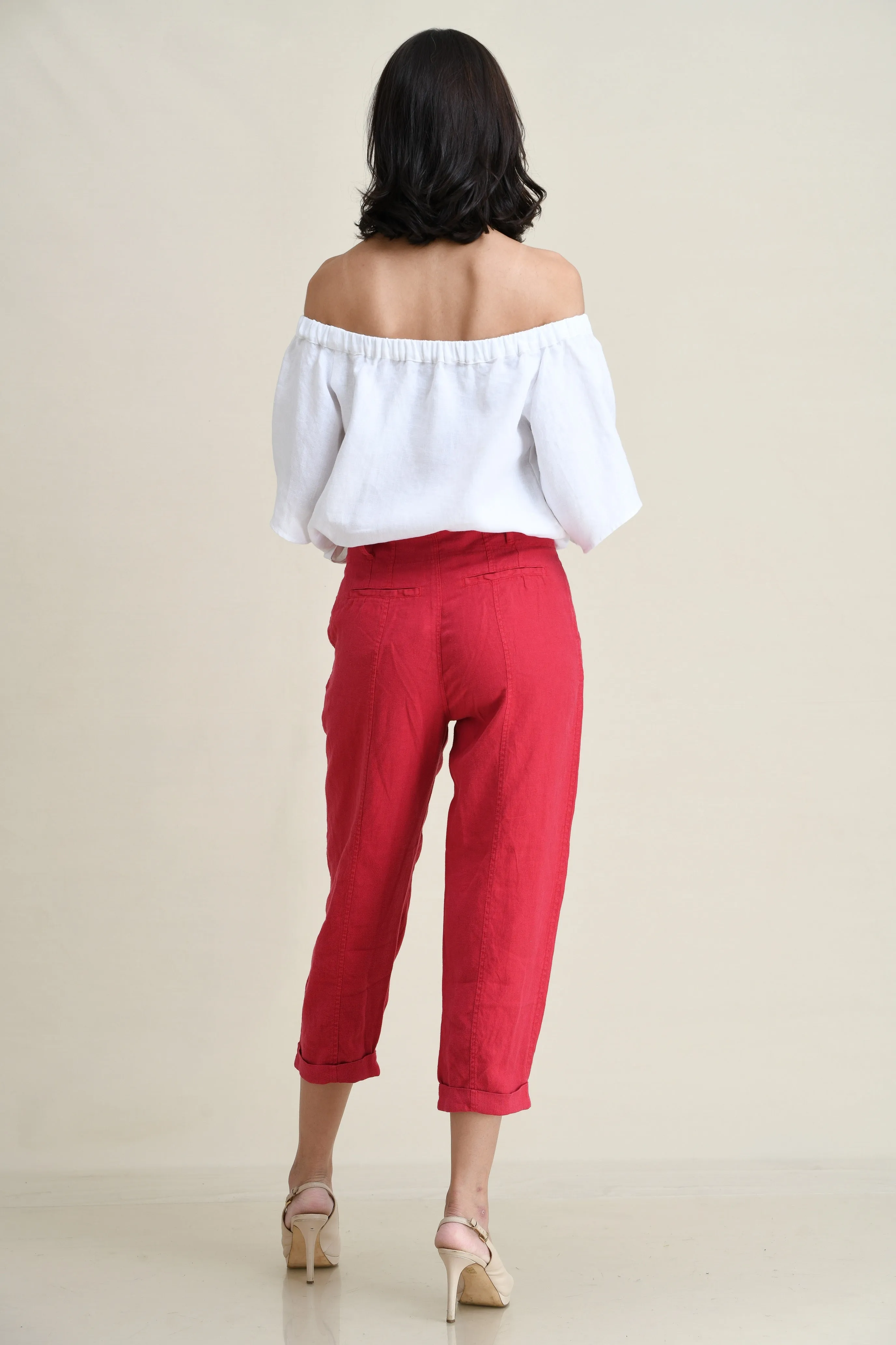 LINEN BUTTONED-UP CAPRI PANTS-MID-RISE