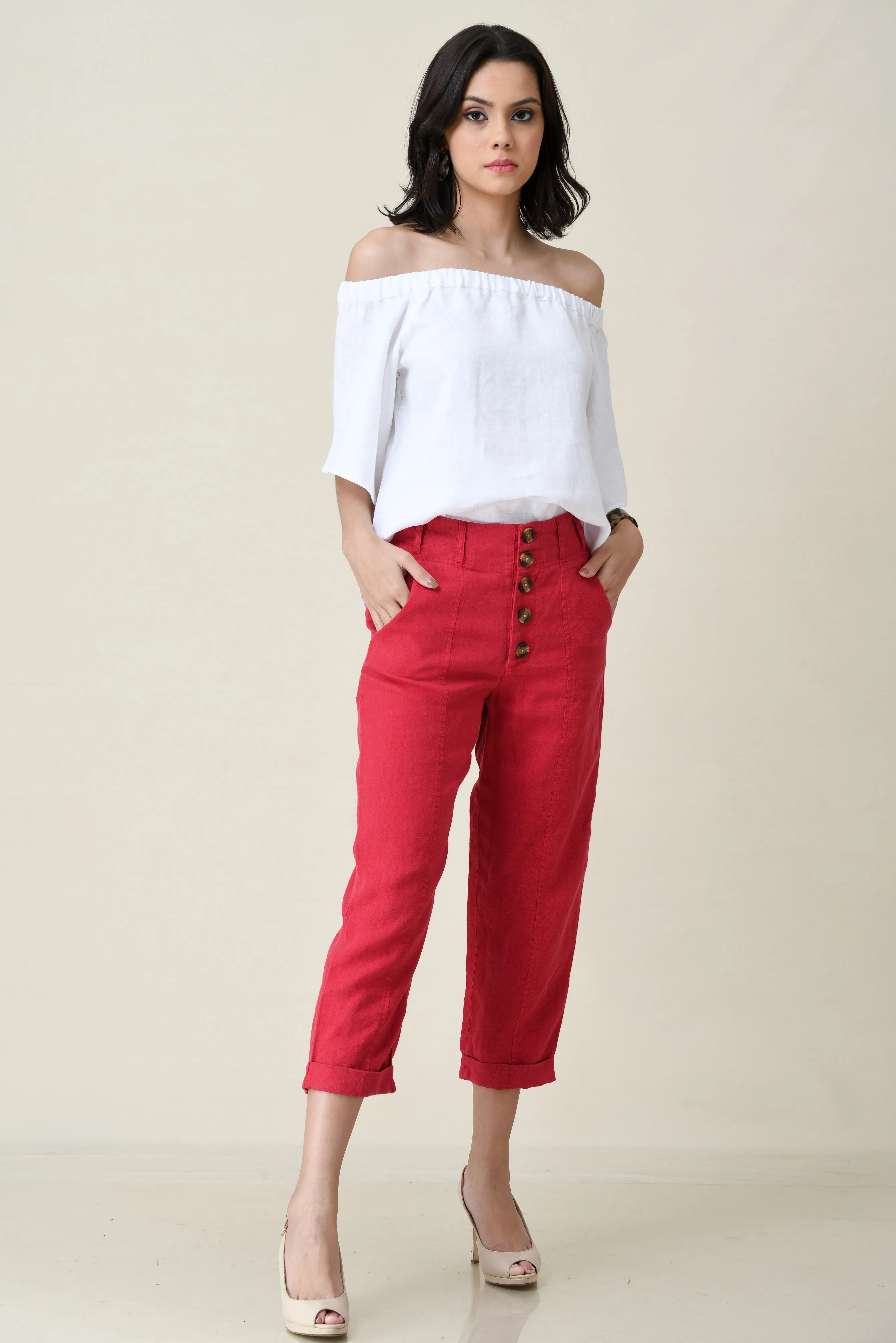 LINEN BUTTONED-UP CAPRI PANTS-MID-RISE