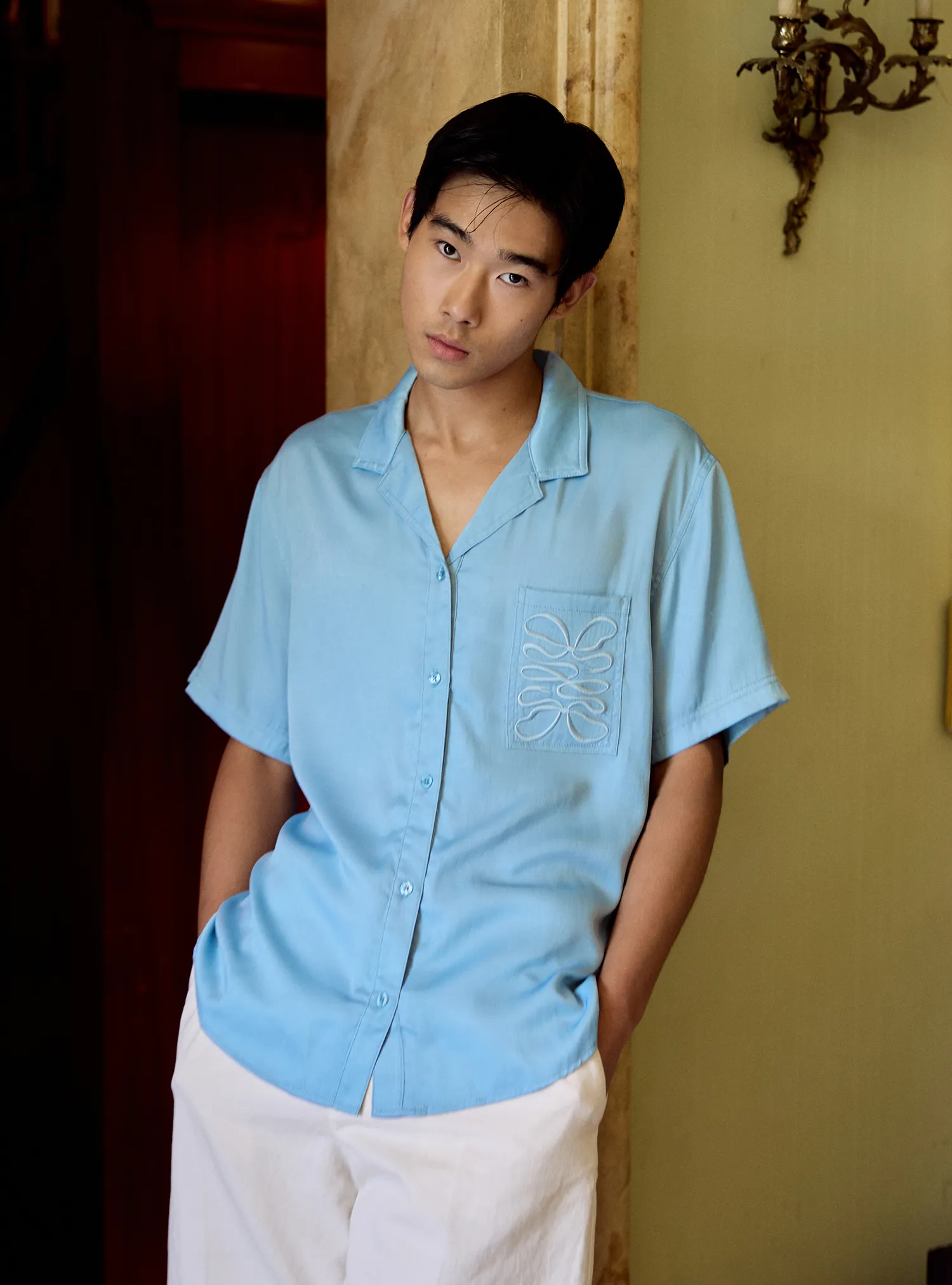 Resort Shirt (Light Chambray)
