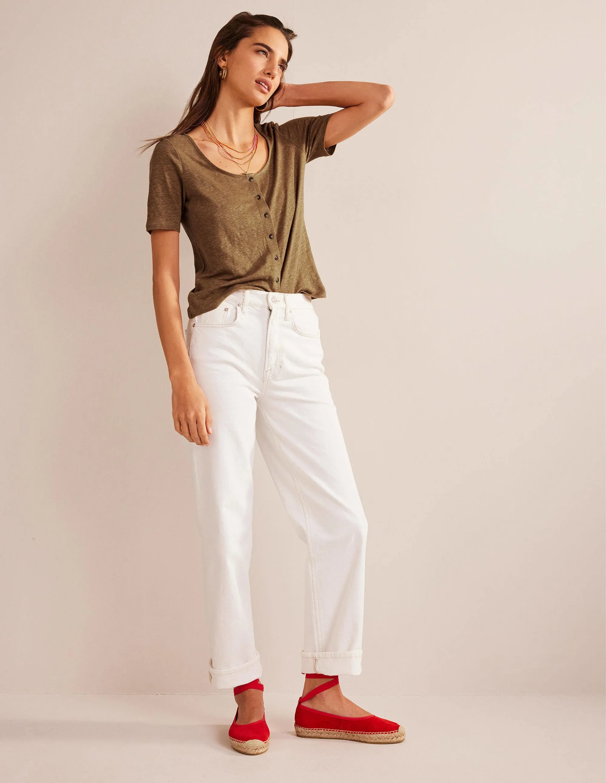 Scoop Neck Linen T-shirt-Camel