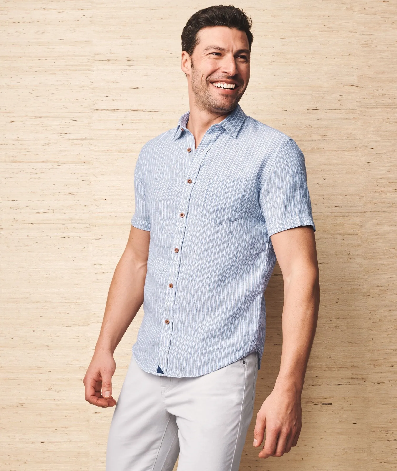 Wrinkle-Resistant Linen Short-Sleeve Westrey Shirt